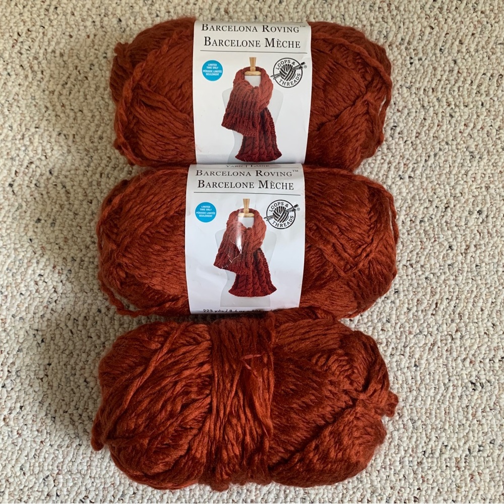 Loops & Threads Barcelona Roving Yarn Rust